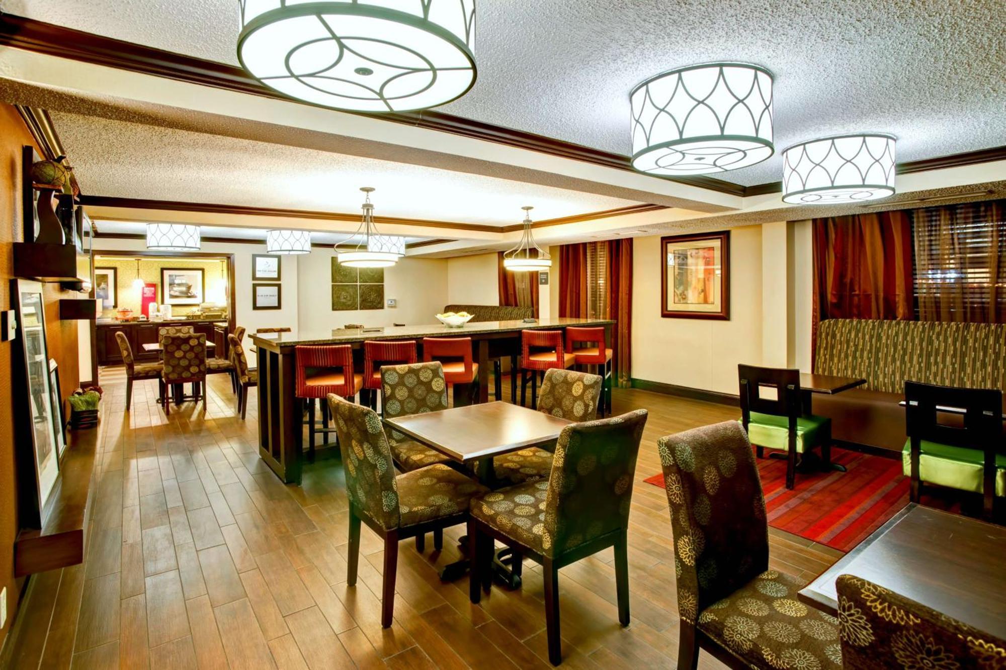 Hampton Inn College Station-Near Texas A&M University Экстерьер фото