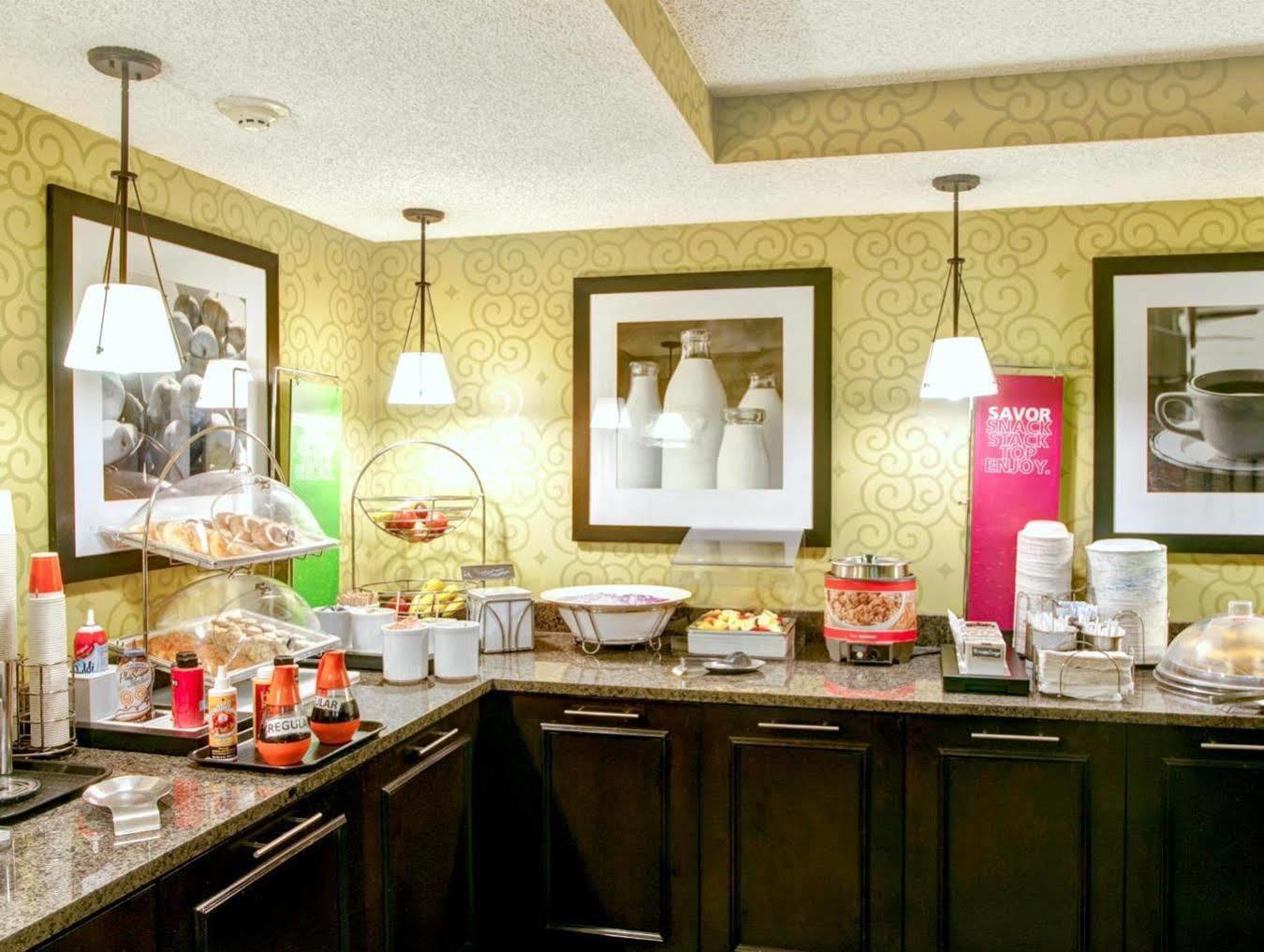 Hampton Inn College Station-Near Texas A&M University Экстерьер фото
